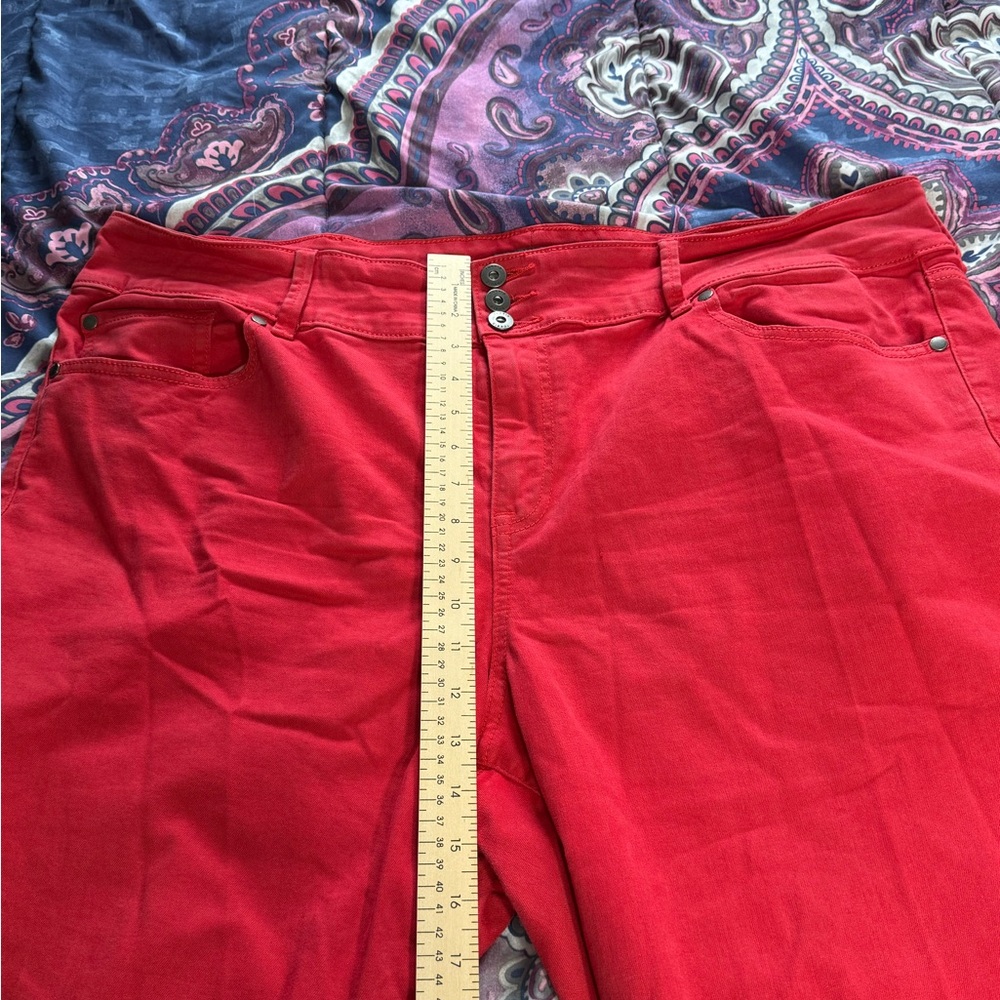 Torrid Women’s Super Soft Red Crop Jegging Plus Size 24 - Picture 7 of 8